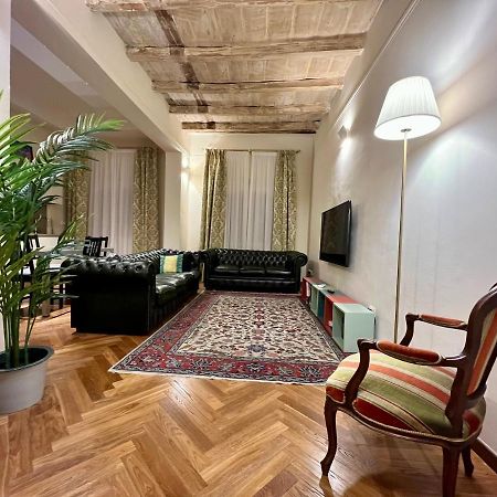 בולוניה Lovely 1 Bedroom Apartment Nearby Piazza Maggiore מראה חיצוני תמונה