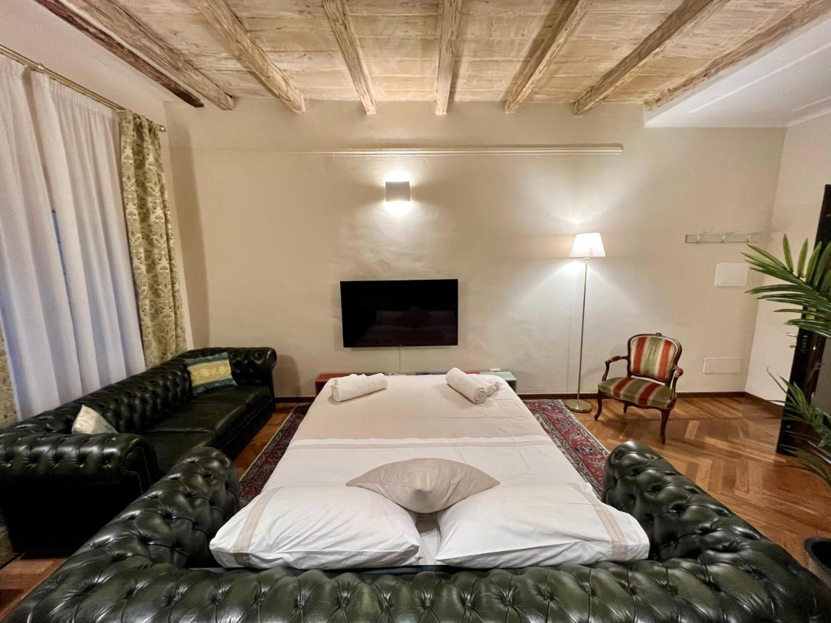בולוניה Lovely 1 Bedroom Apartment Nearby Piazza Maggiore מראה חיצוני תמונה